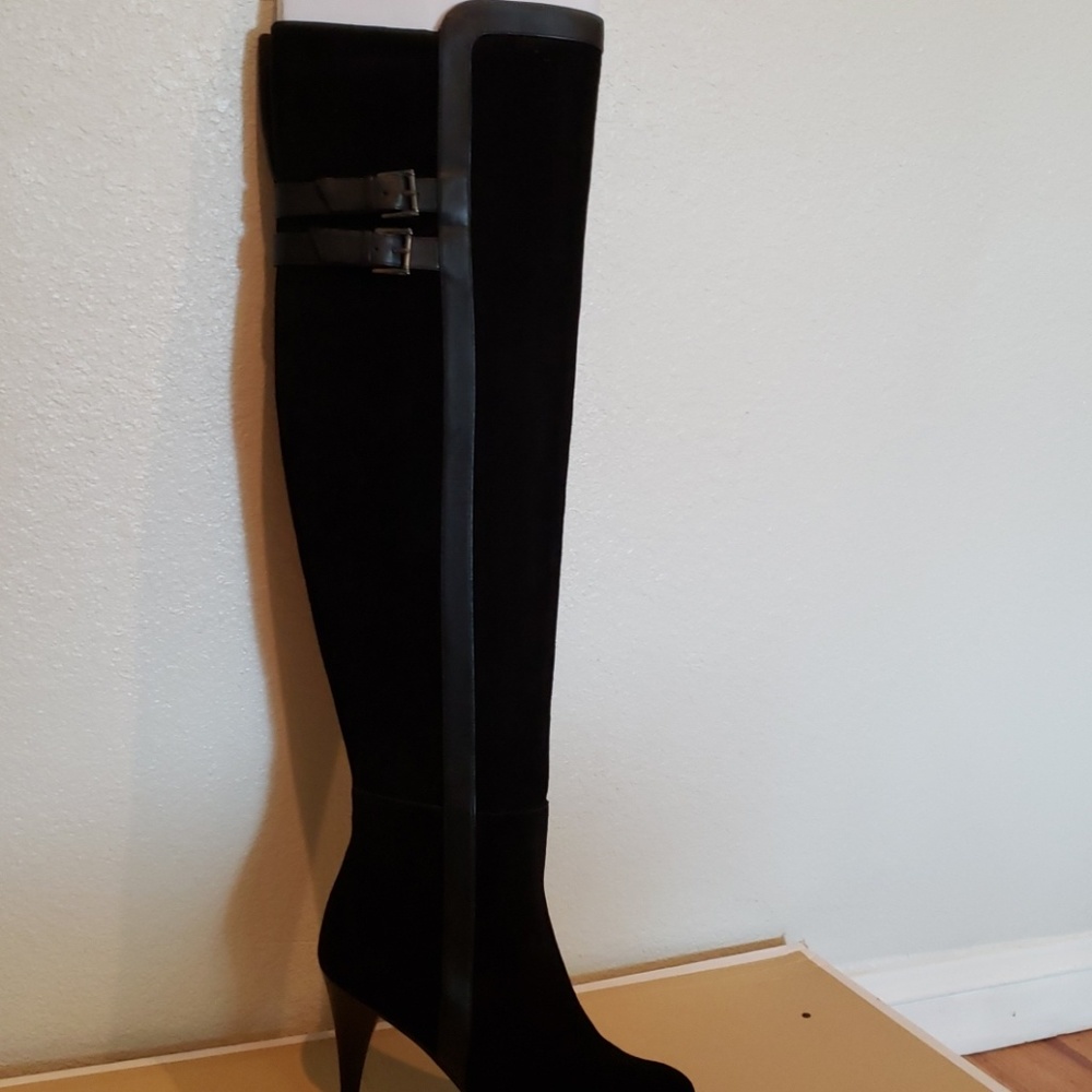 Boots - Picture 2 of 2